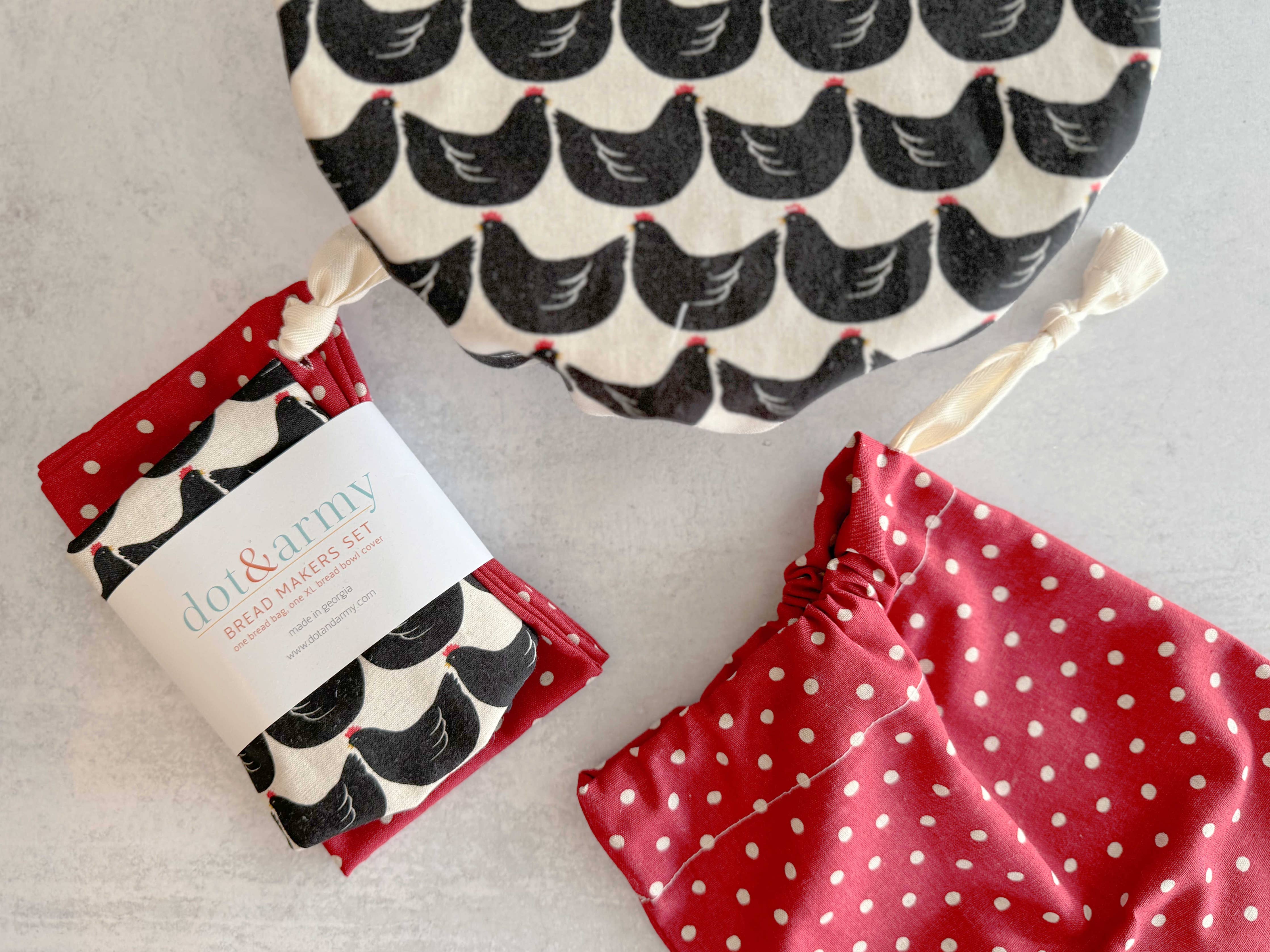 Chicken and red dot linen blend bread makers set