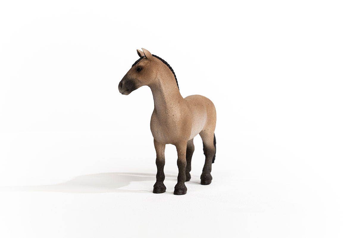 Criollo Definitivo Mare Horse Toy Figurine