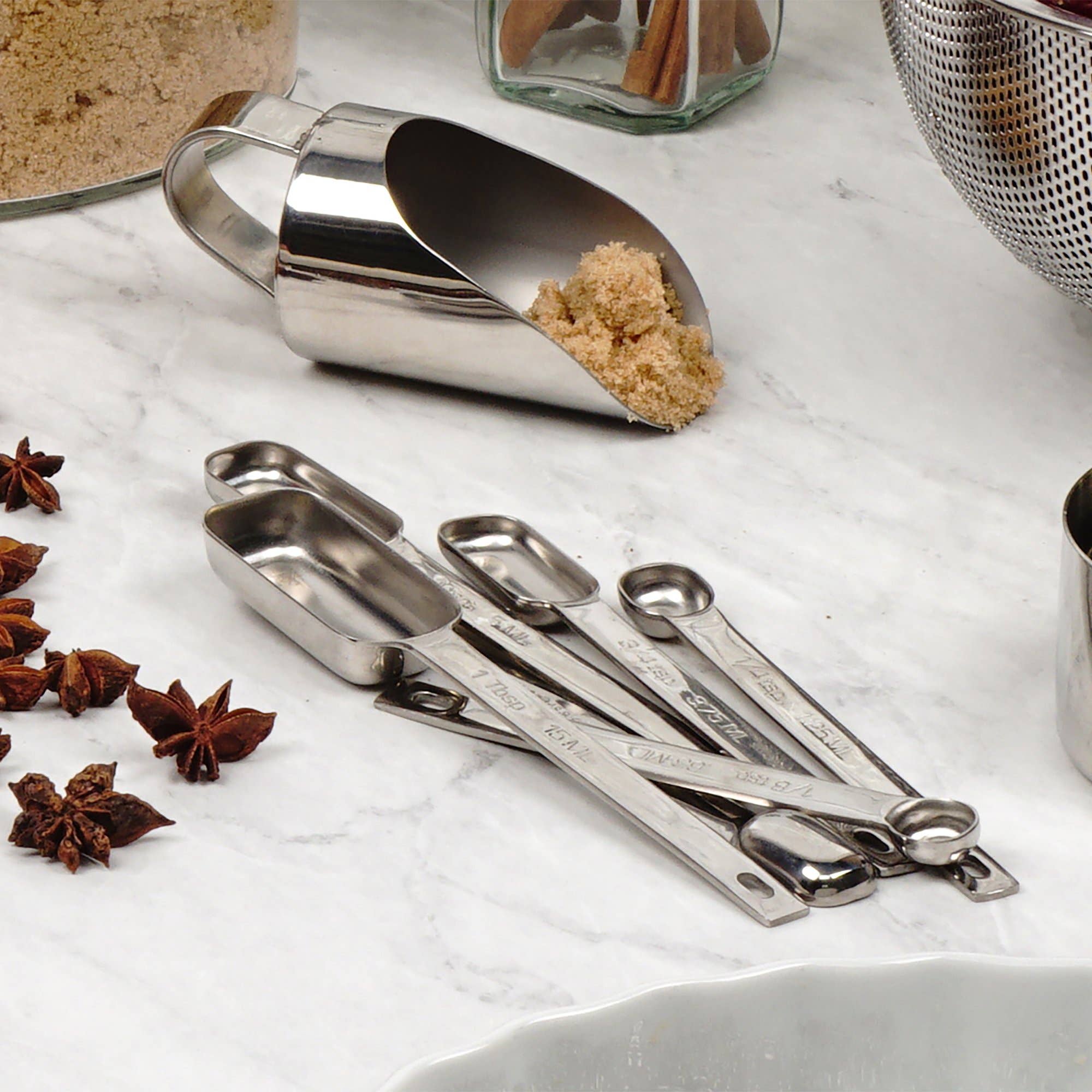 Spice measuring spoon set fitting inside spice jars