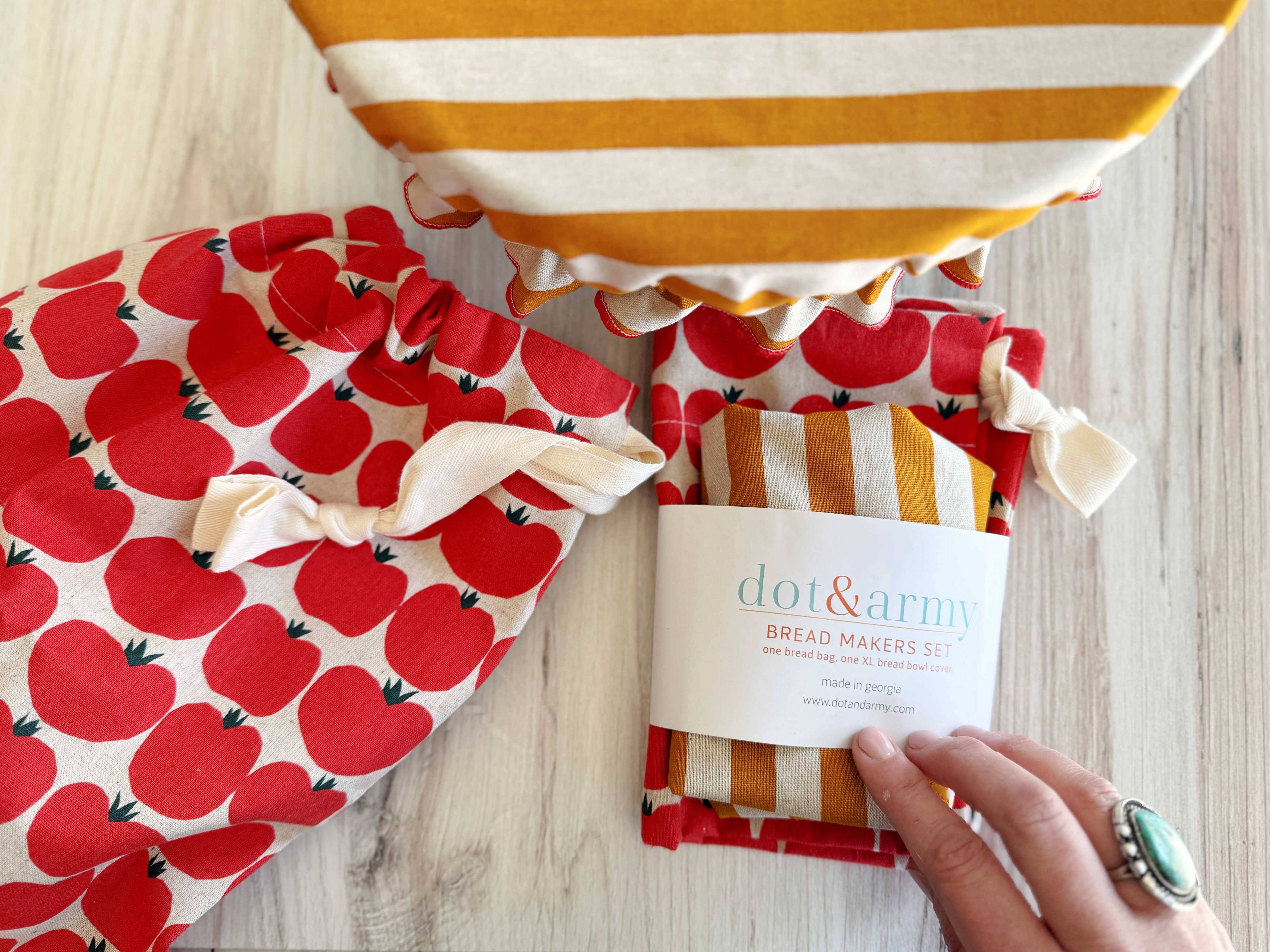 Tomato and Honey Bread Makers Set- bread bag and bowl cover