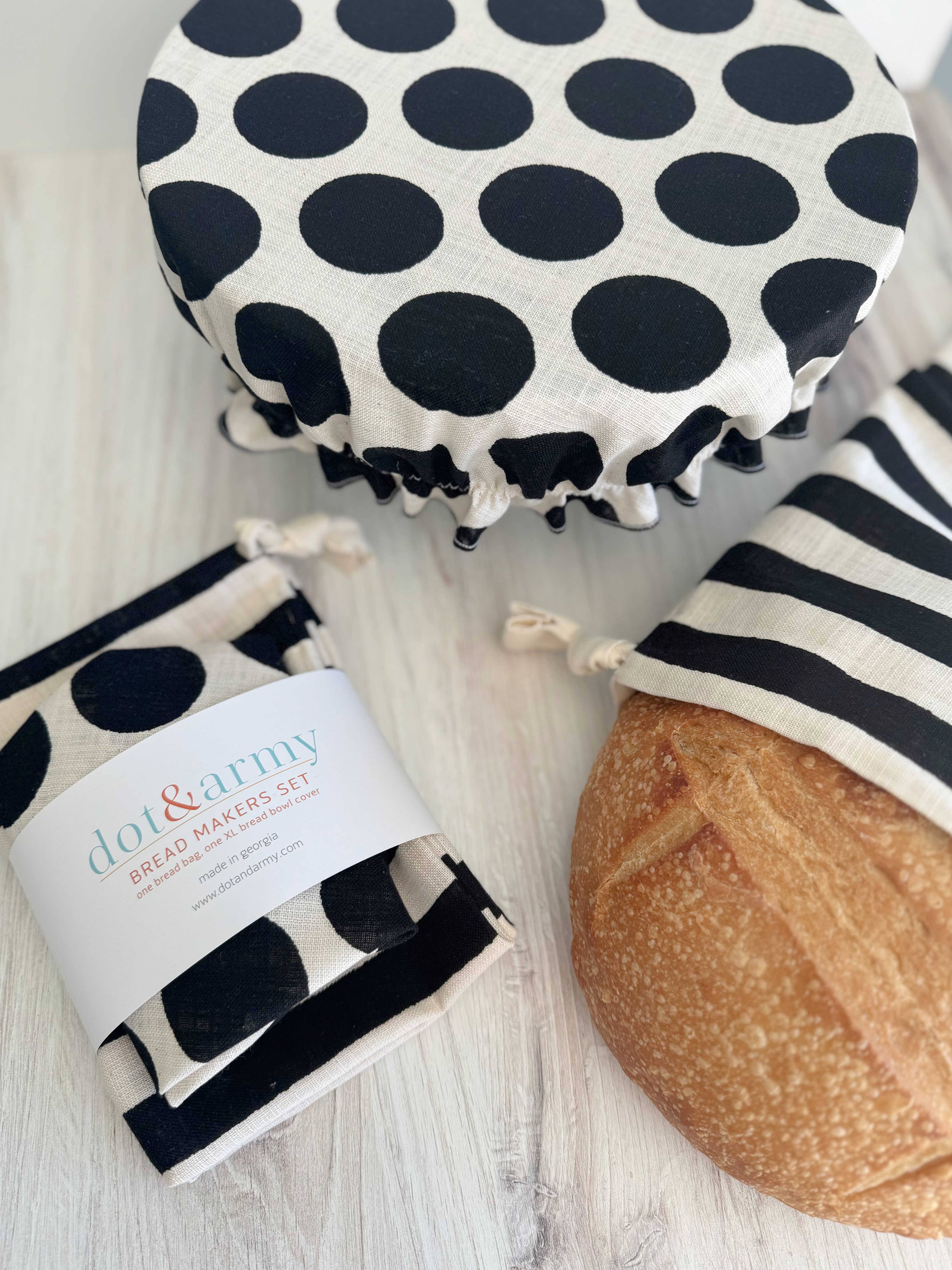 Black Dot and Stripe Bread Makers Set bag and cover