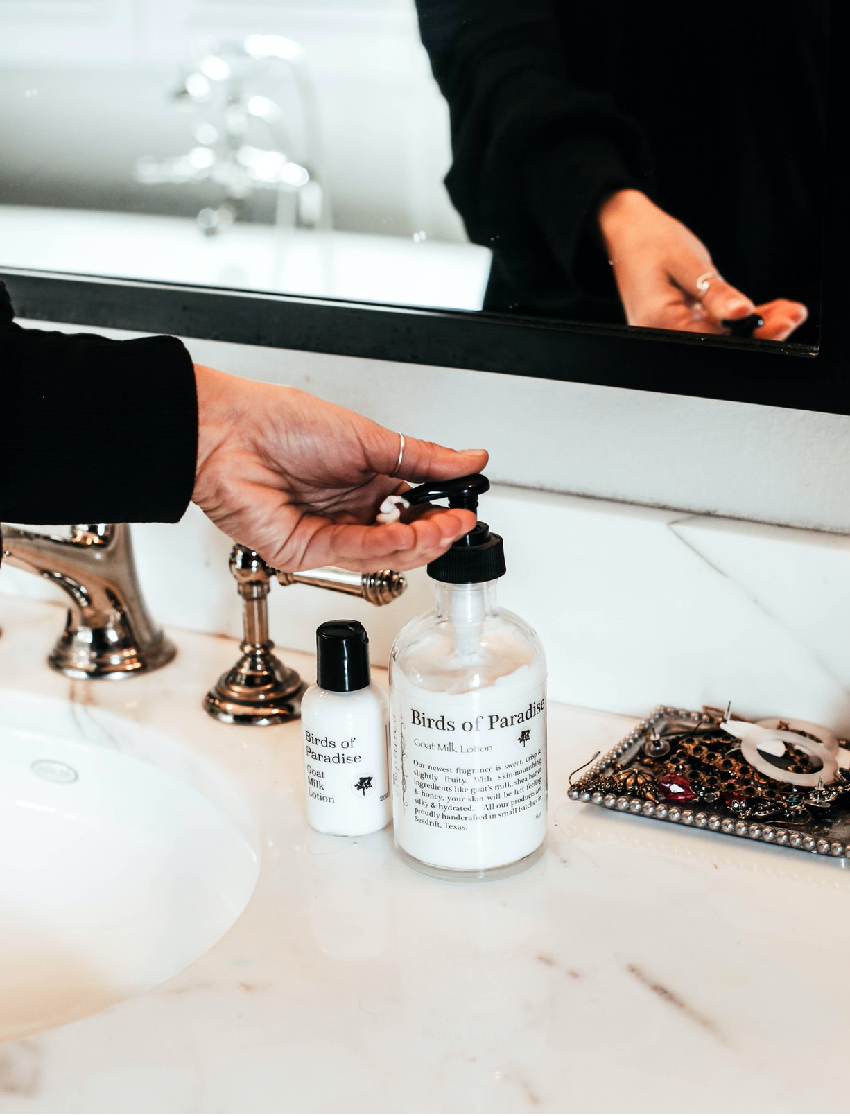 8oz Goat Milk Lotion: La Belle