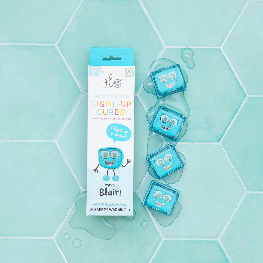 Glo Pals Blair Light-Up Cubes in bath play