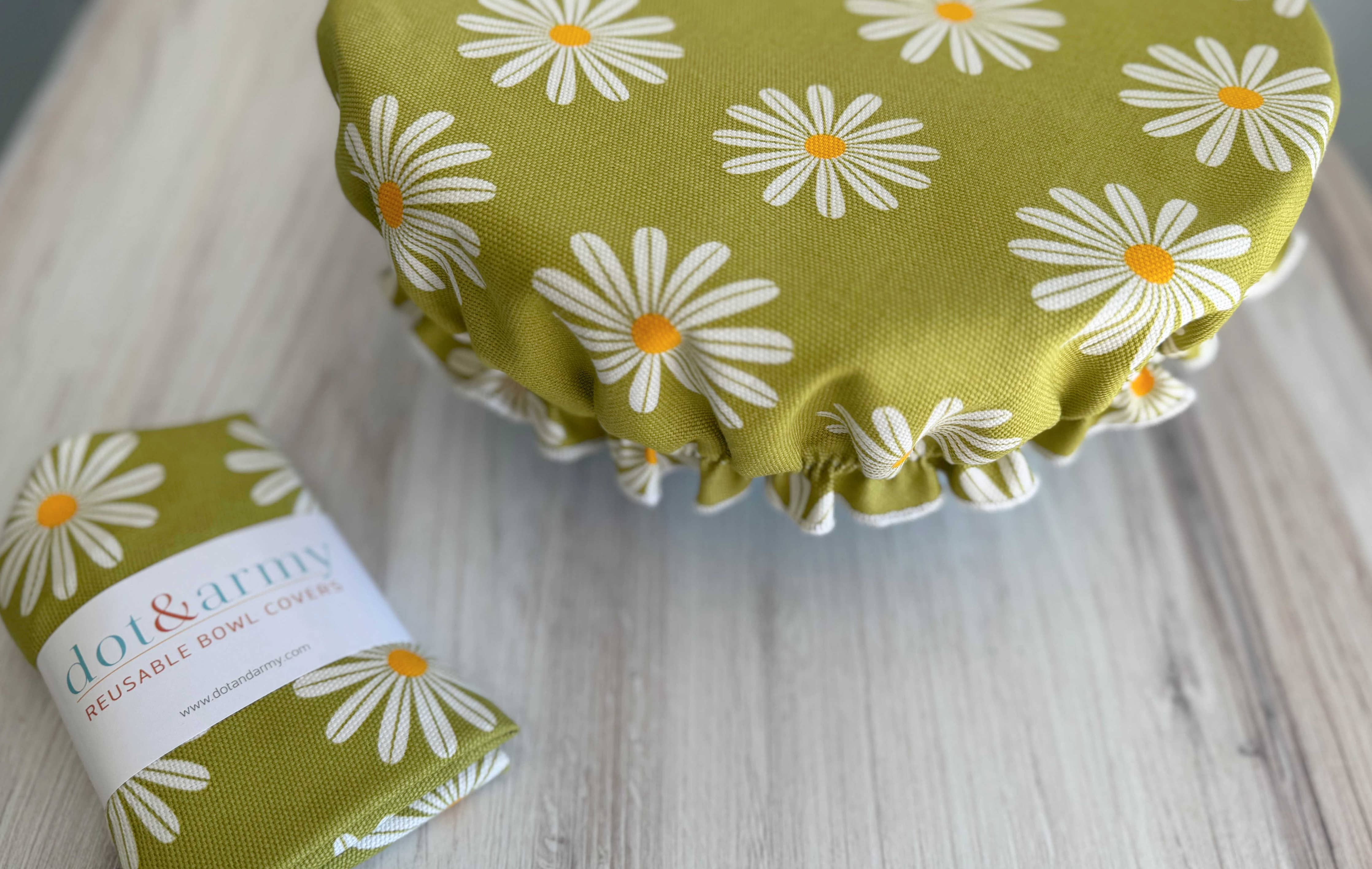 Reusable Bowl Cover daisy pattern shown on bowl