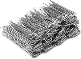 Ashman landscape staples 200 pack for garden fabric