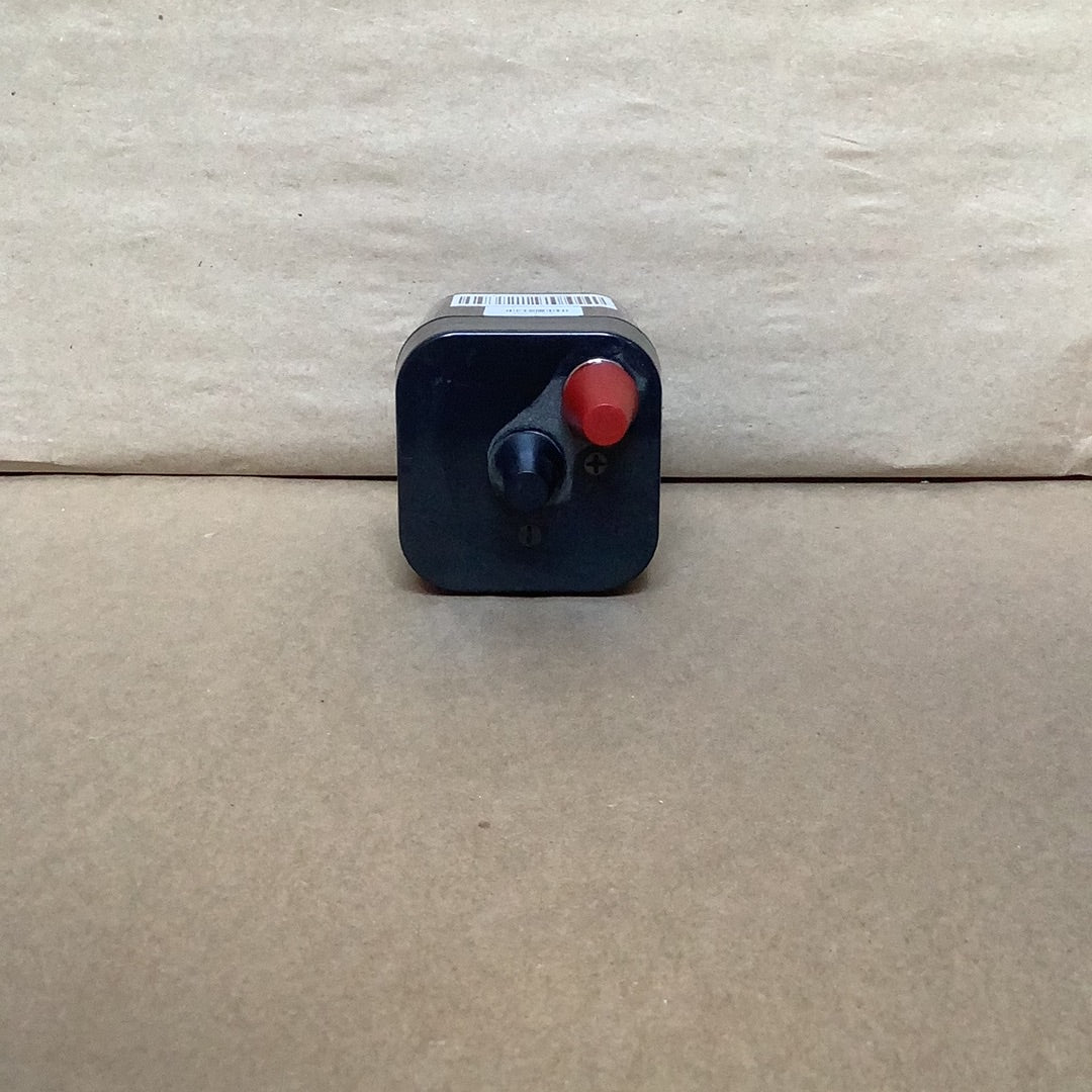 Bright Way rechargeable spring top battery packaging details