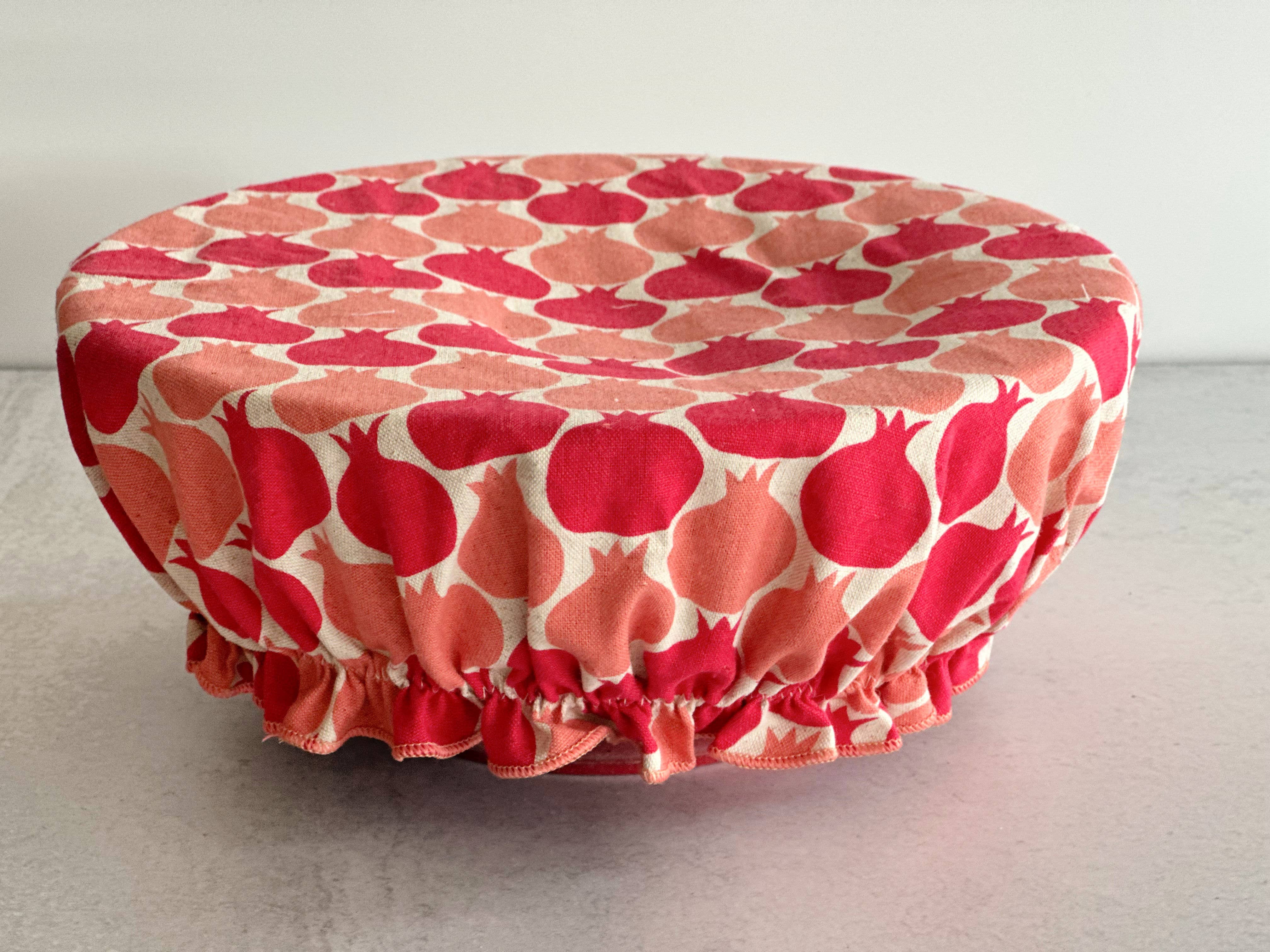 Reusable bowl cover carrot and pomegranate design detail