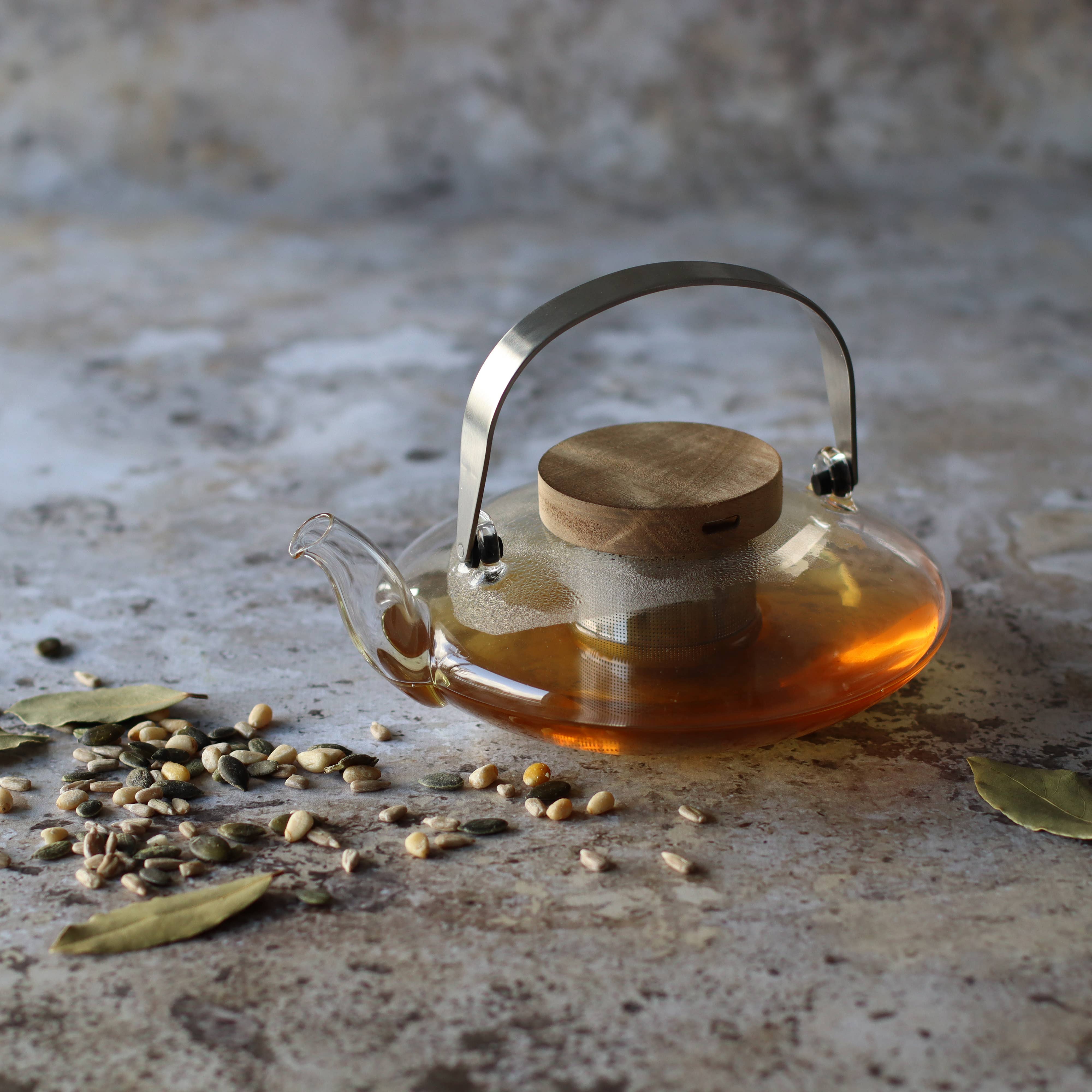 Sofia borosilicate glass teapot 500ml lifestyle view