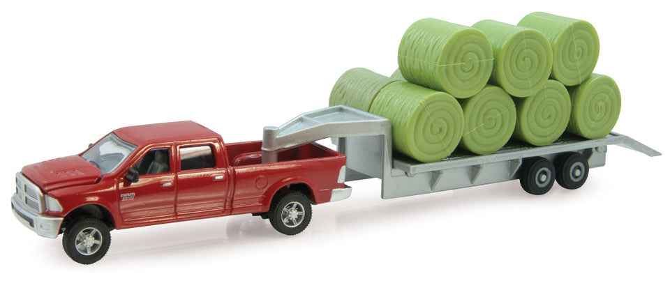 TOMY 1:64 Dodge Ram 3500 with trailer and hay bales