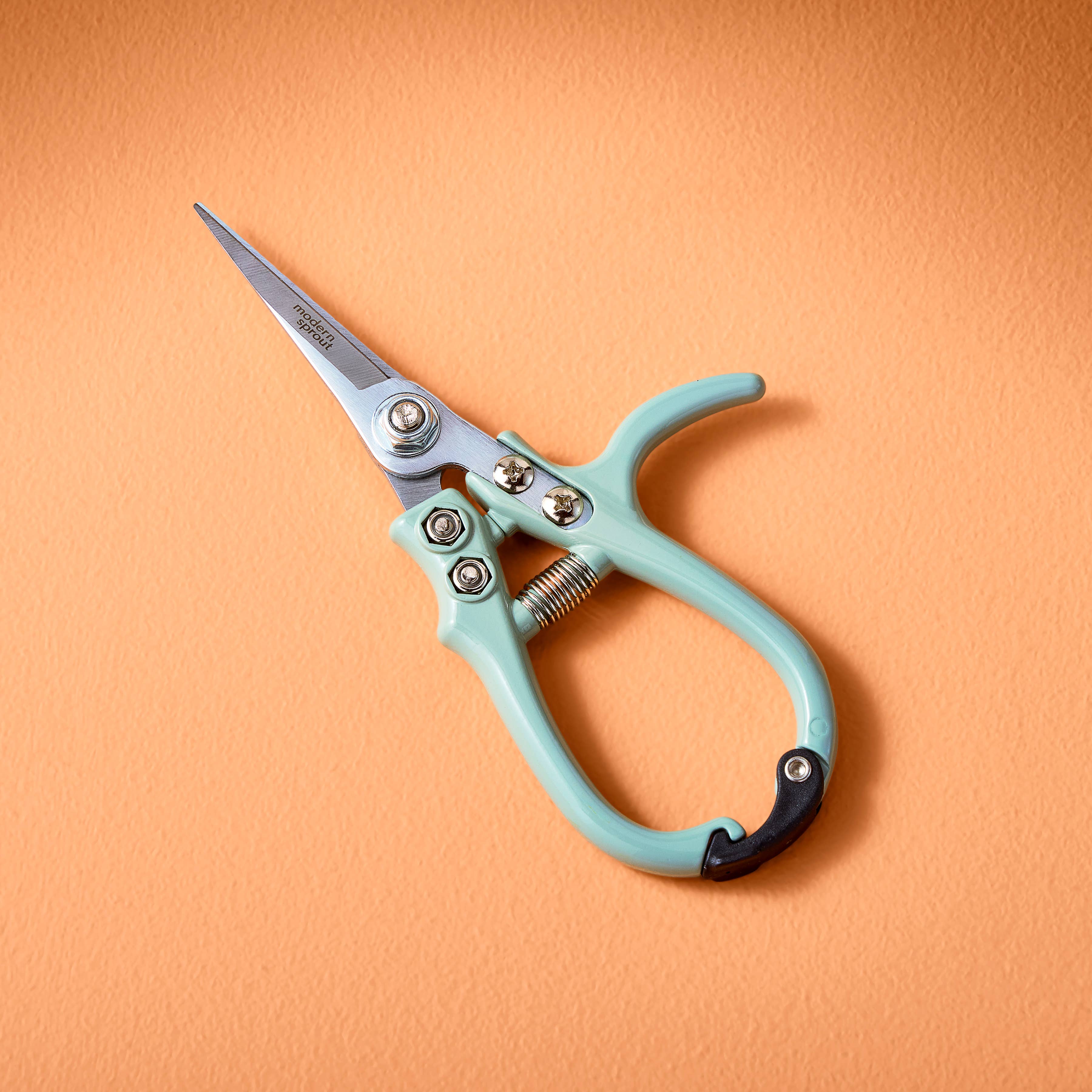 Garden shears in assorted new color options