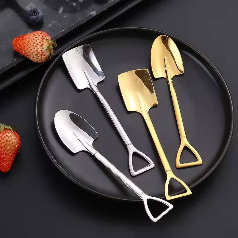 Shovel spoon novelty garden-themed kitchen utensil