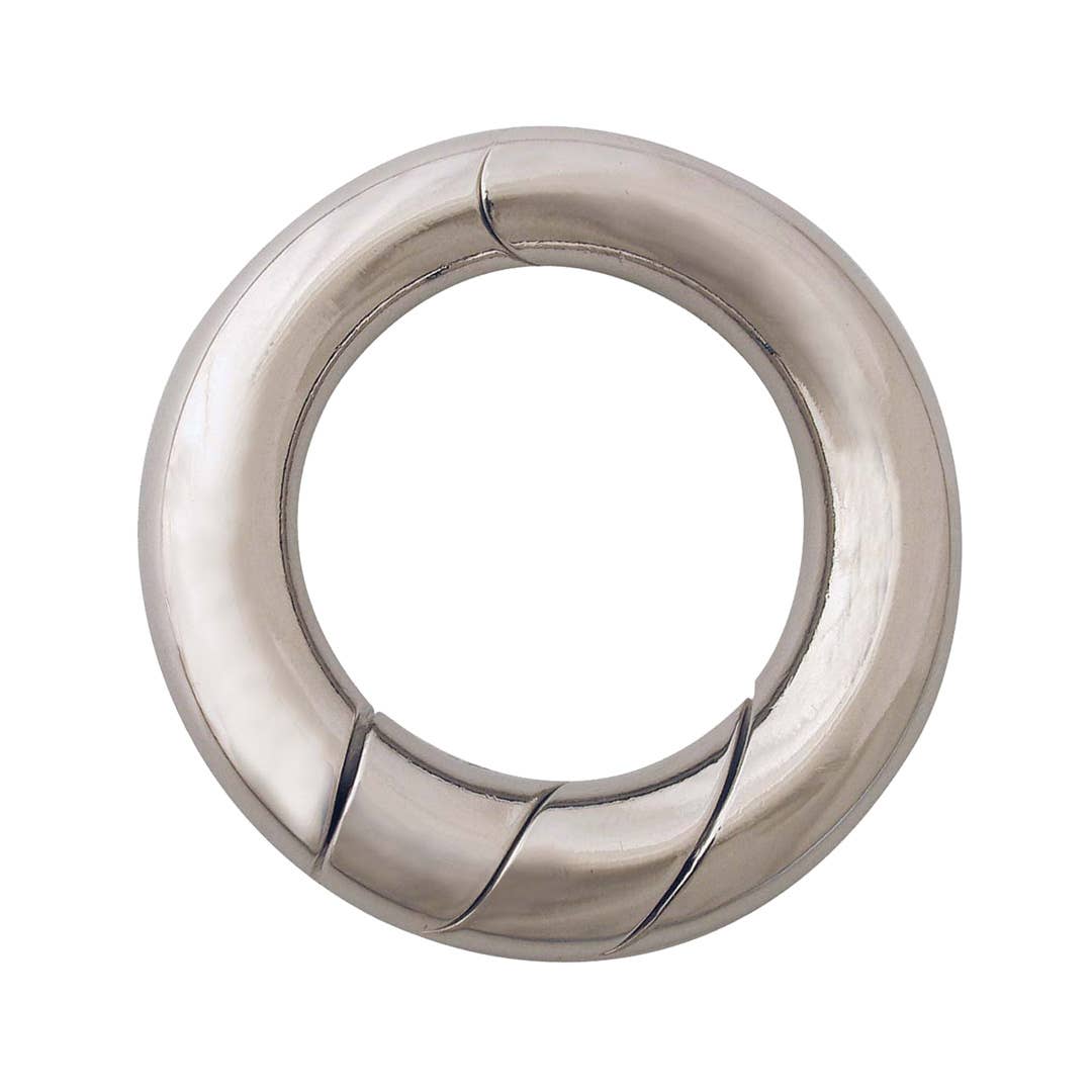 Hanayama Loop cast metal puzzle Level 1