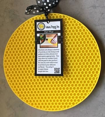 Silicone hot pad and trivet for kitchen use
