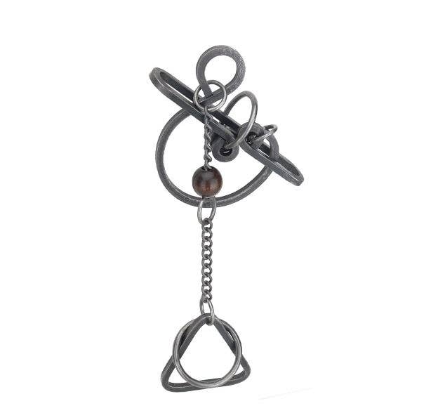 Tucker-Jones House Clef Hanger Tavern Puzzle wooden brain teaser