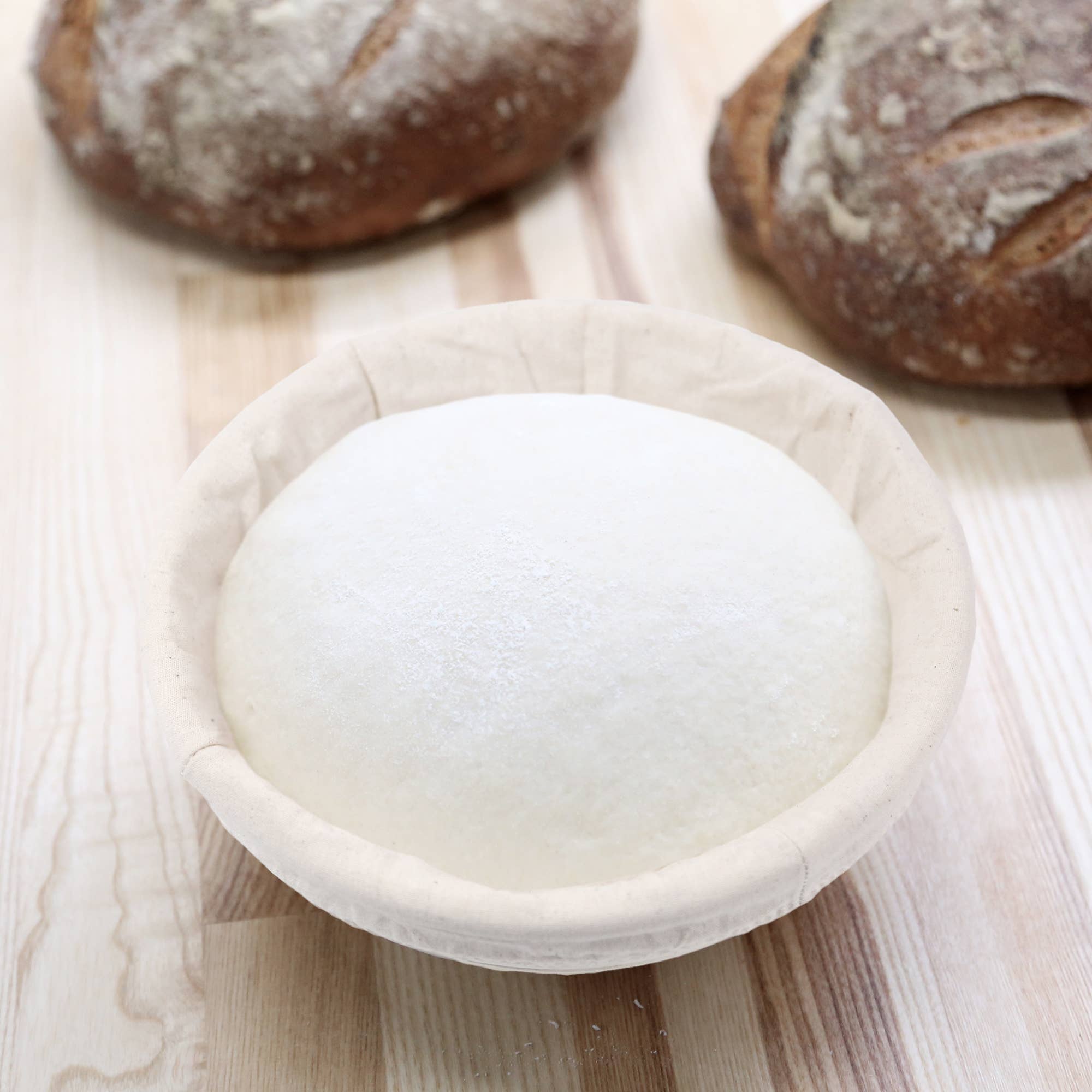 Breadtopia round proofing basket and cloth liner