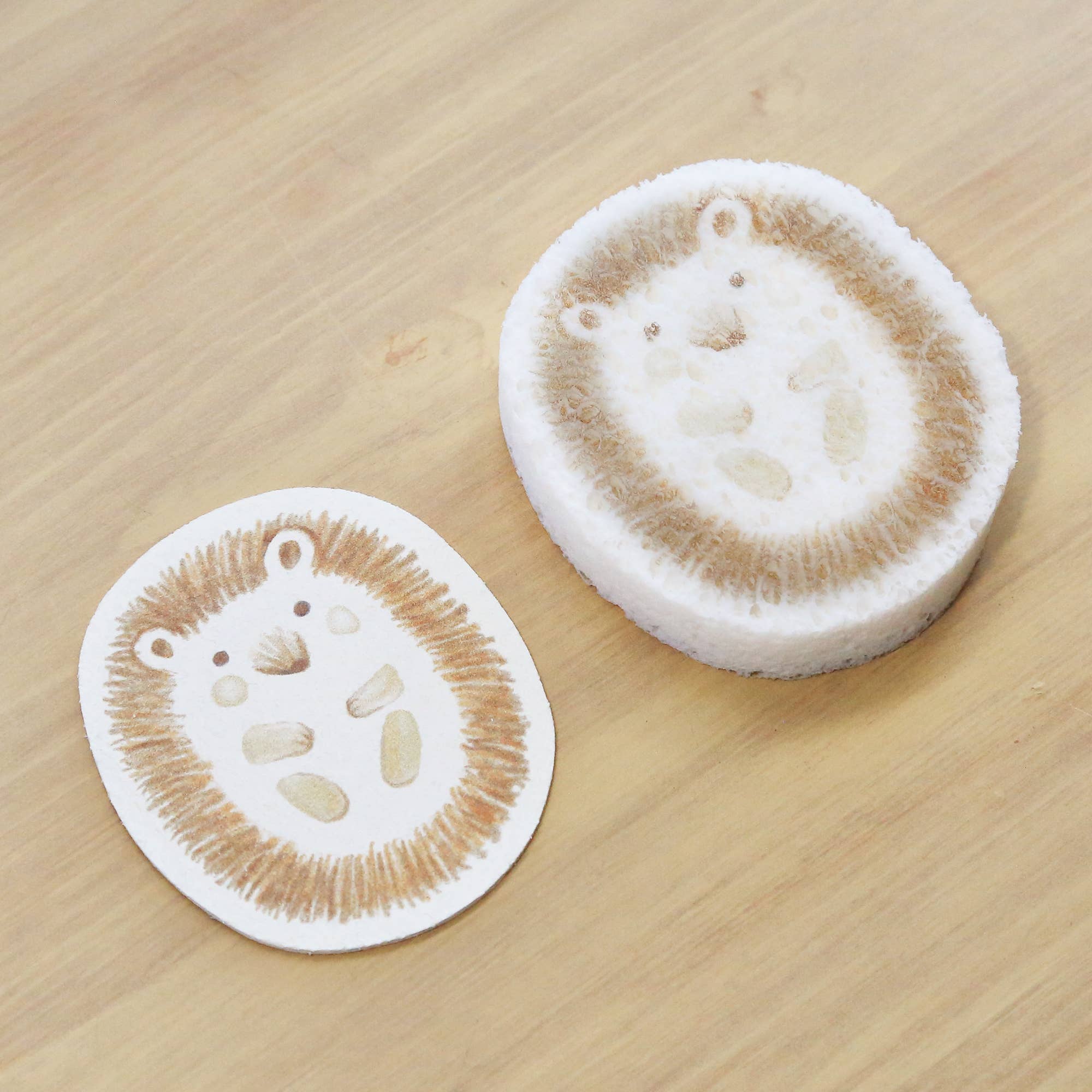 Hedgehog Pop Up Sponge for kitchen cleaning