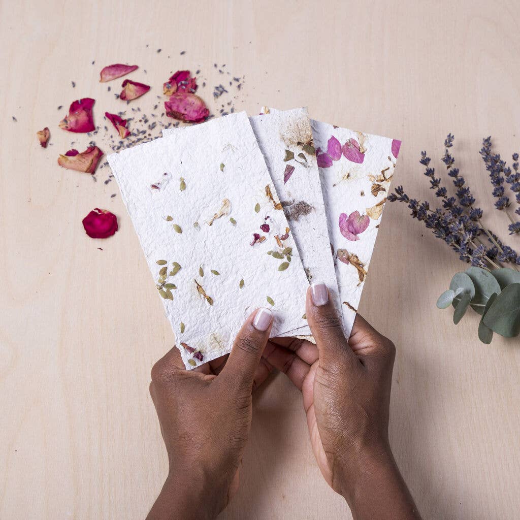 Make Your Own Paper Kit craft activity set
