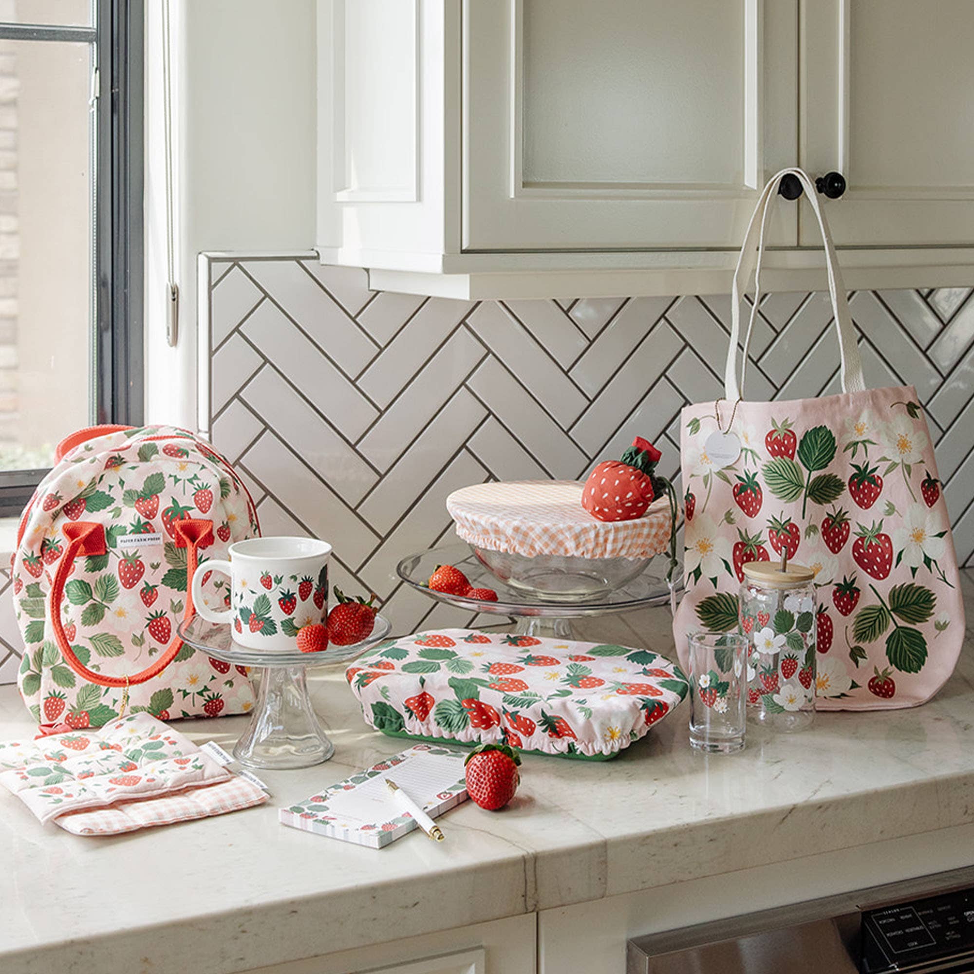 Strawberry Patch Market List Notepad