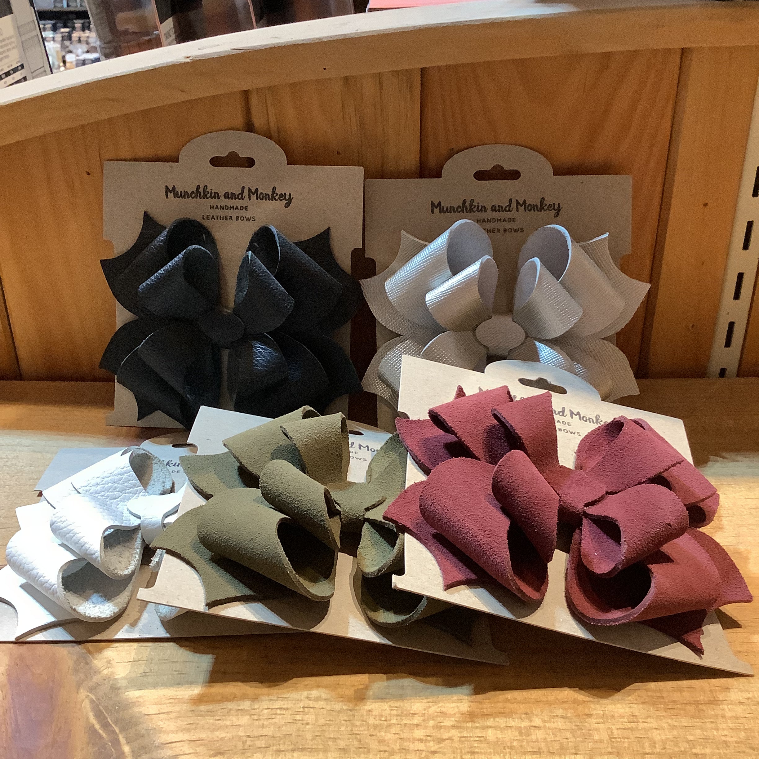 Munchkin and Monkey - Leather Bow Clips