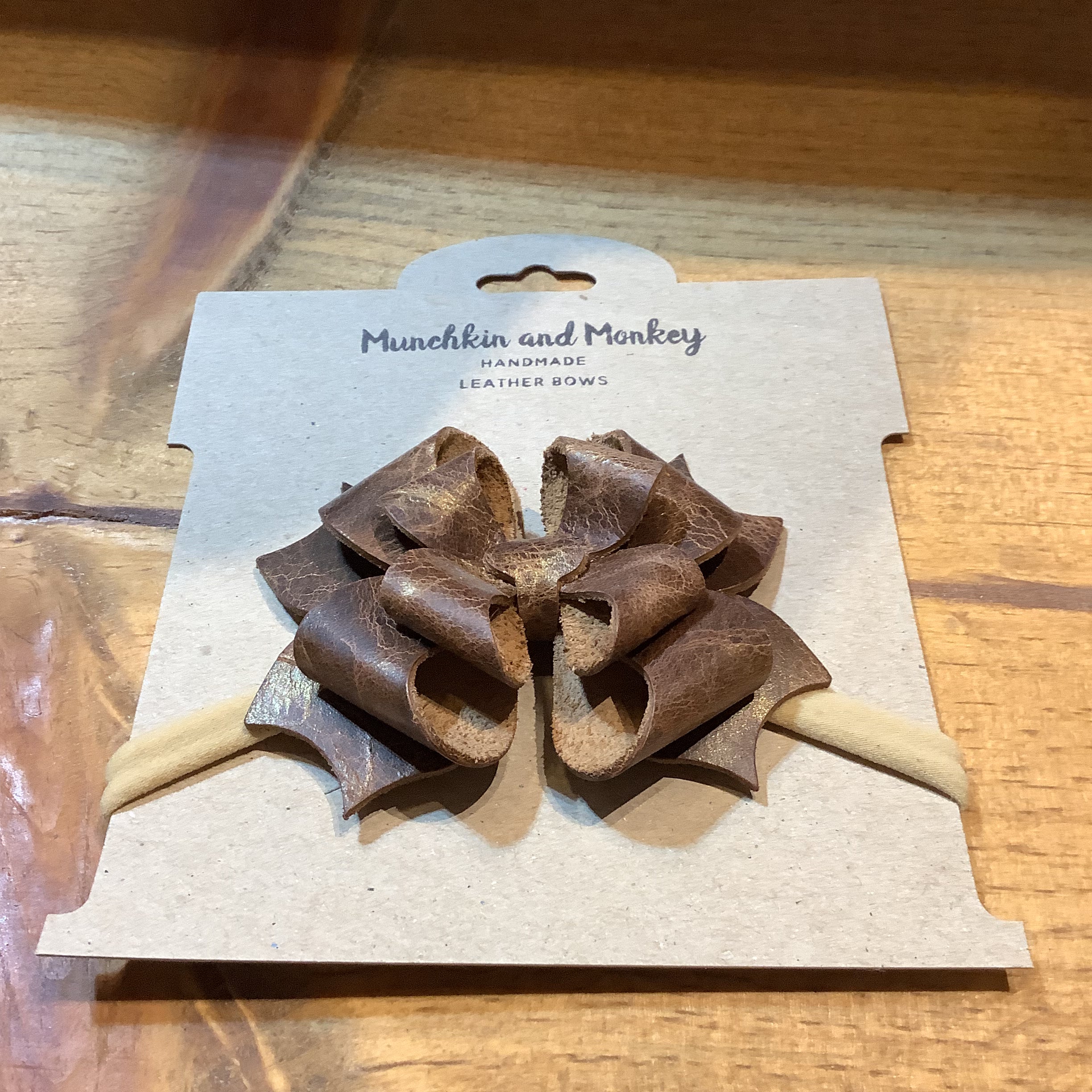 Munchkin and Monkey - Leather Bow Clips