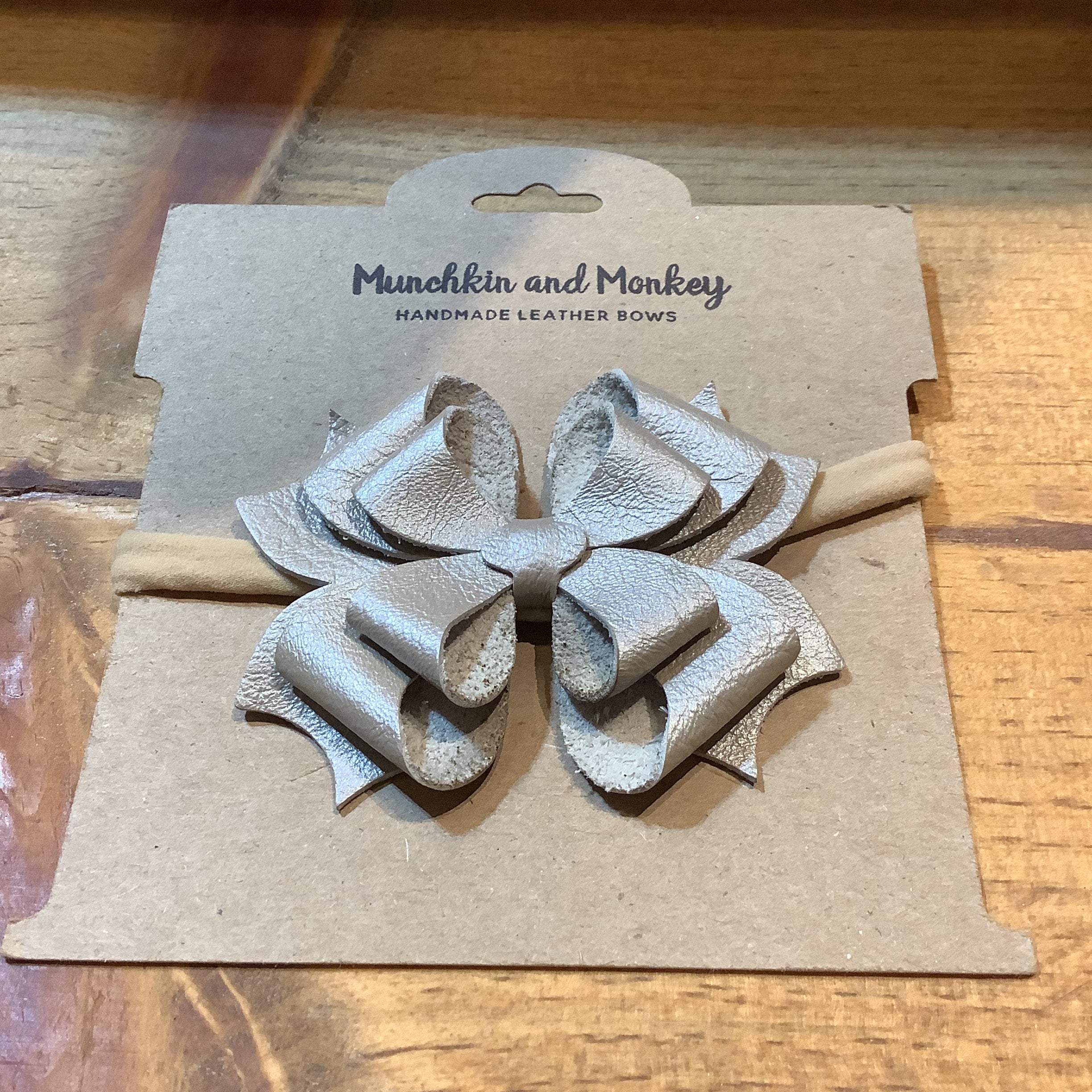 Munchkin and Monkey - Leather Bow Clips