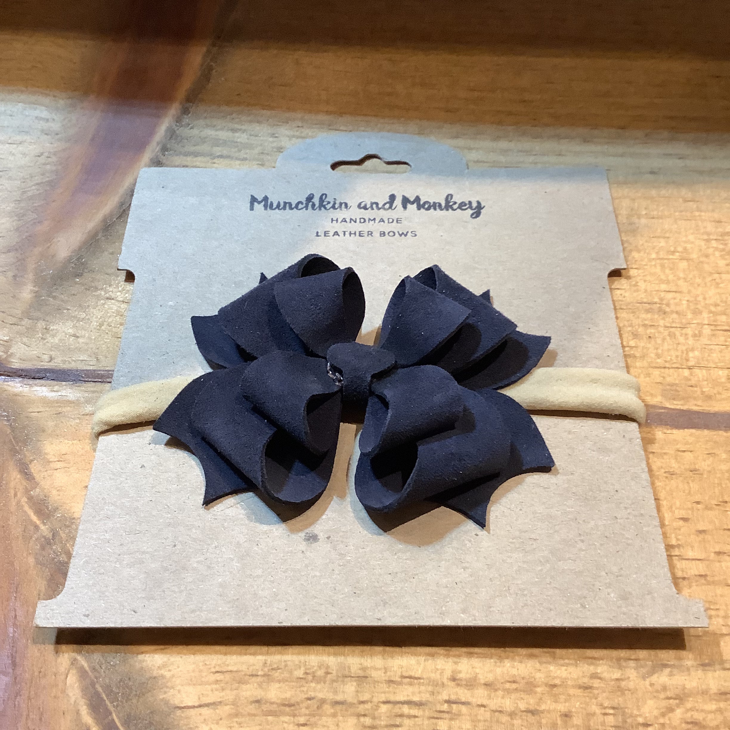 Munchkin and Monkey - Leather Bow Clips