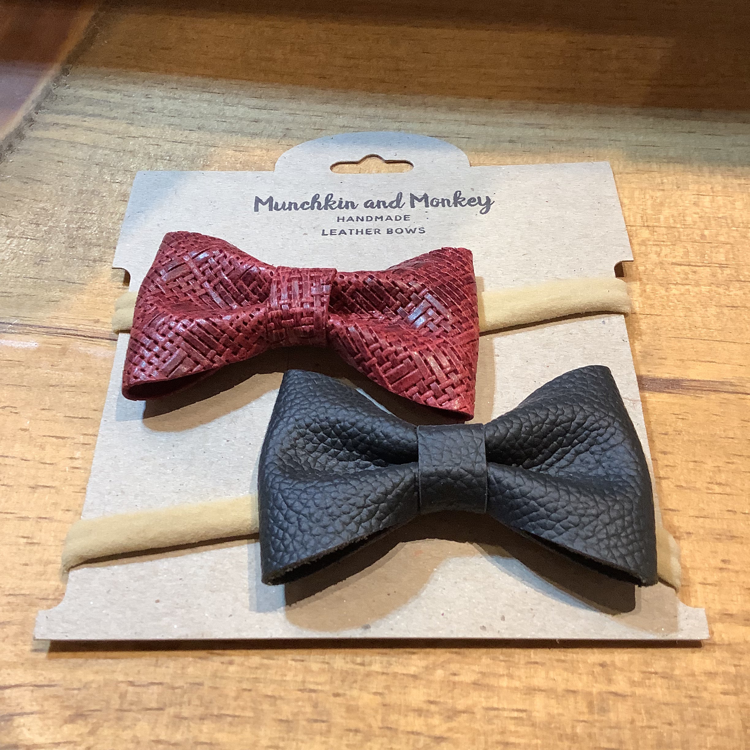 Munchkin and Monkey - Leather Bow Clips