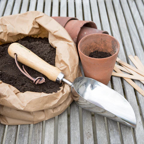 Burgon & Ball - Compost Scoop