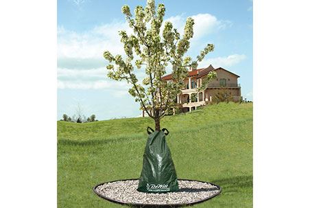 DeWitt - 15Gal Dew Right Tree Watering Bag