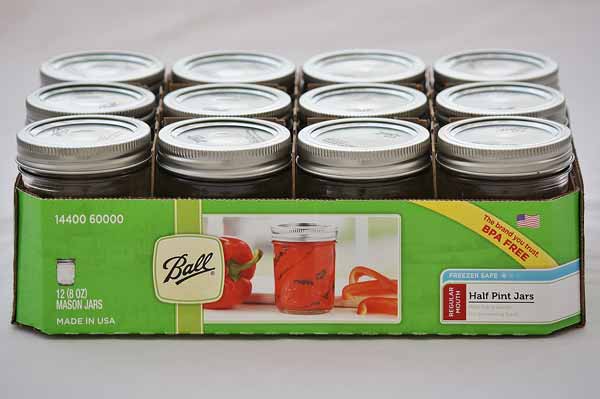 Ball - 12Pack Regular Mouth Half Pint Jars